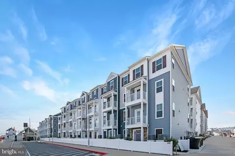 14302 Sinepuxent Ave #E, Ocean City, MD 21842