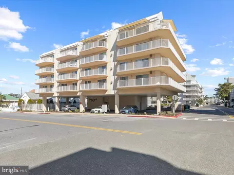 4 142nd St #401 A, Ocean City, MD 21842