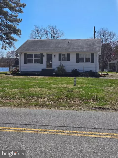11328 Gum Point Rd, Berlin, MD 21811