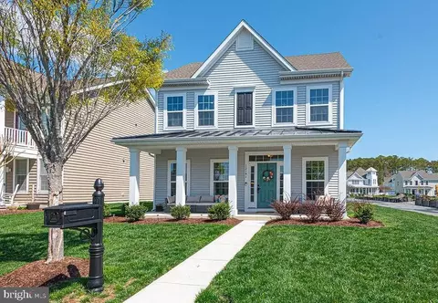 12141 Landings Blvd, Berlin, MD 21811