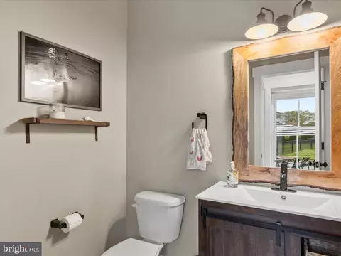 Bath - 9741 Mason Rd, Berlin, MD 21811 photo 6 of 6