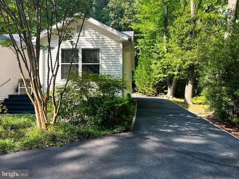 808 Ocean Pkwy, Berlin, MD 21811 photo 4