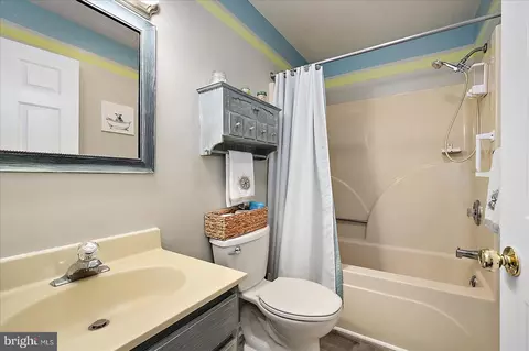 Bath - 16 Catalpa Ln, Ocean Pines, MD 21811 photo 2 of 2