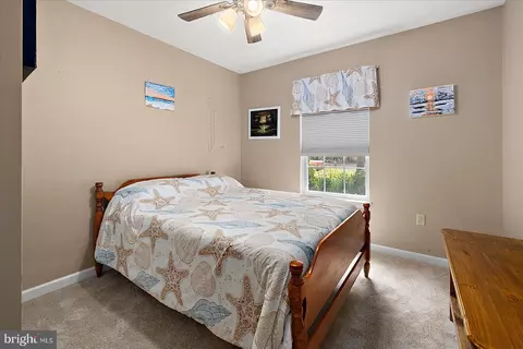 Bedroom - 16 Catalpa Ln, Ocean Pines, MD 21811 photo 4 of 10