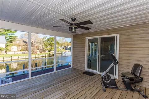 Exterior - 16 Windjammer Rd, Ocean Pines, MD 21811 photo 8 of 22