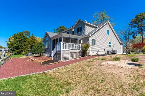 Exterior - 16 Windjammer Rd, Ocean Pines, MD 21811 photo 10 of 22
