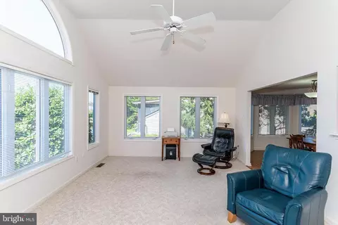 Living - 16 Windjammer Rd, Ocean Pines, MD 21811 photo 7 of 19