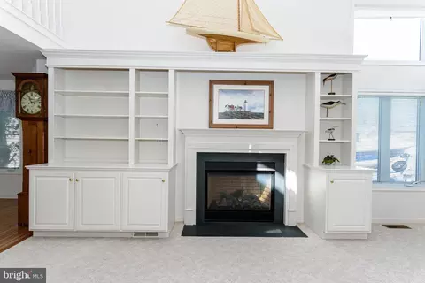 Living - 16 Windjammer Rd, Ocean Pines, MD 21811 photo 10 of 19