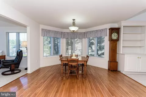 Dining - 16 Windjammer Rd, Ocean Pines, MD 21811 photo 2 of 3
