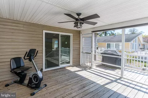 Exterior - 16 Windjammer Rd, Ocean Pines, MD 21811 photo 13 of 22