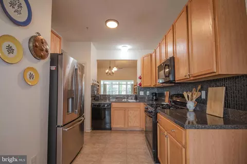 505 Sunlight Ln #2, Berlin, MD 21811 photo 7
