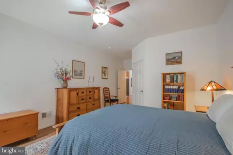 505 Sunlight Ln #2, Berlin, MD 21811 photo 22