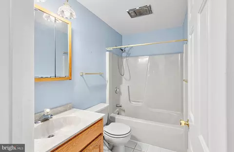 Bath - 1 Darby Ct, Ocean Pines, MD 21811 photo 4 of 4
