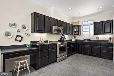Kitchen - 13212 Stone Harbor Ln #6, Ocean City, MD 21842 photo 3 of 12