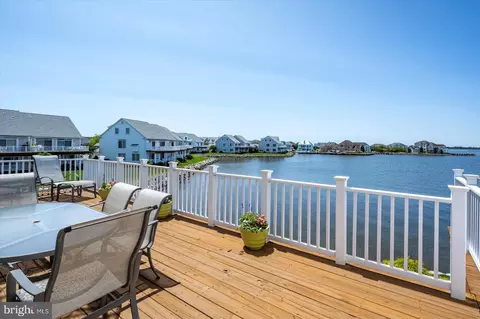 Exterior - 13212 Stone Harbor Ln #6, Ocean City, MD 21842 photo 11 of 13