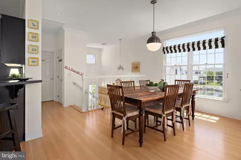 Dining - 13212 Stone Harbor Ln #6, Ocean City, MD 21842 photo 4 of 6