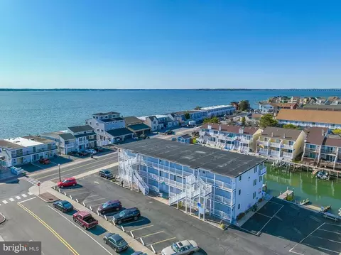 512 Robin Dr #14, Ocean City, MD 21842
