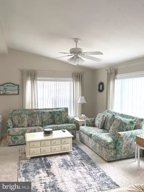Living - 361 Timberline Cir, Berlin, MD 21811 photo 2 of 3