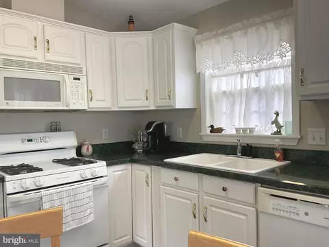 Kitchen - 361 Timberline Cir, Berlin, MD 21811 photo 3 of 3