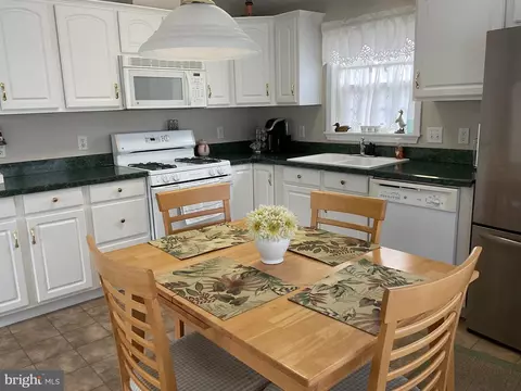 Kitchen - 361 Timberline Cir, Berlin, MD 21811 photo 2 of 3
