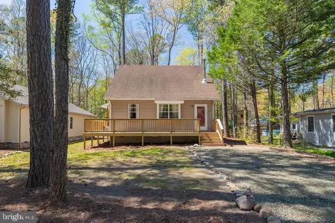 35 Burr Hill Dr, Ocean Pines, MD 21811