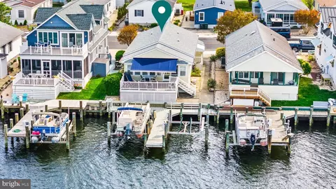 712 Gulf Stream Dr, Ocean City, MD 21842