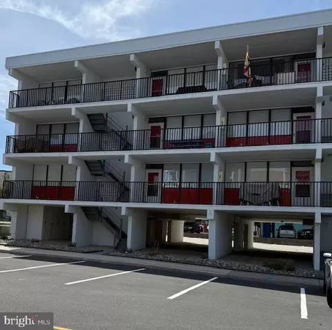 11 124th St #303, Ocean City, MD 21842
