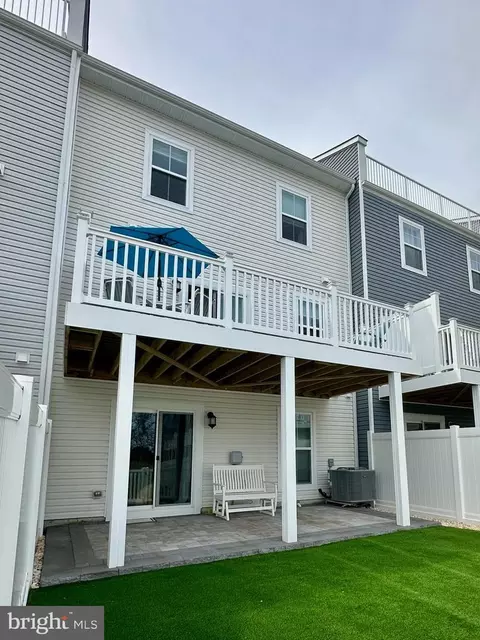 12434 Sea Oaks Ln #2, Berlin, MD 21811