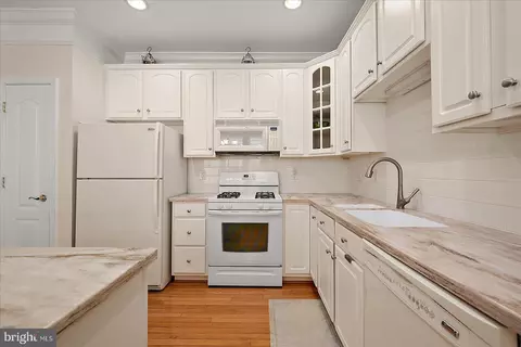 Kitchen - 8 Chatham Ct, Ocean Pines, MD 21811 photo 2 of 7