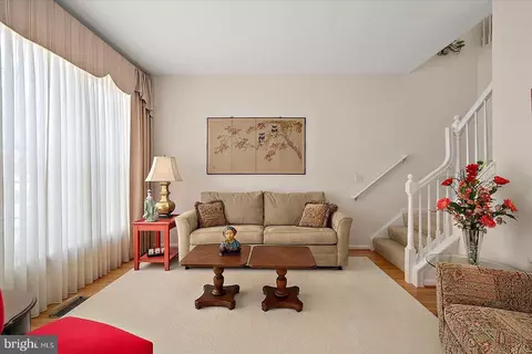 Living - 8 Chatham Ct, Ocean Pines, MD 21811 photo 2 of 3