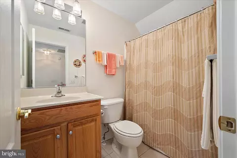 Bath - 8 Chatham Ct, Ocean Pines, MD 21811 photo 4 of 4
