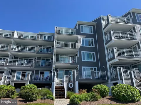 425 14th St #305 L, Ocean City, MD 21842