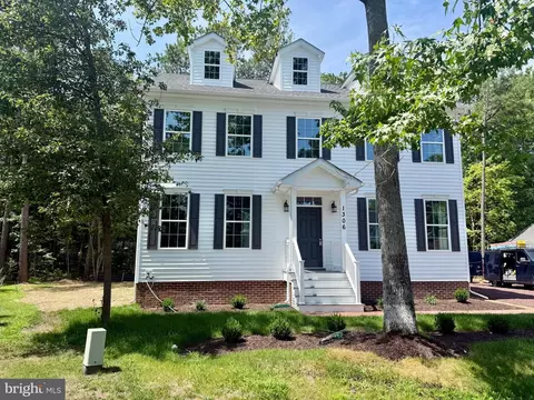 1306 Mchenry Ct, Ocean Pines, MD 21811