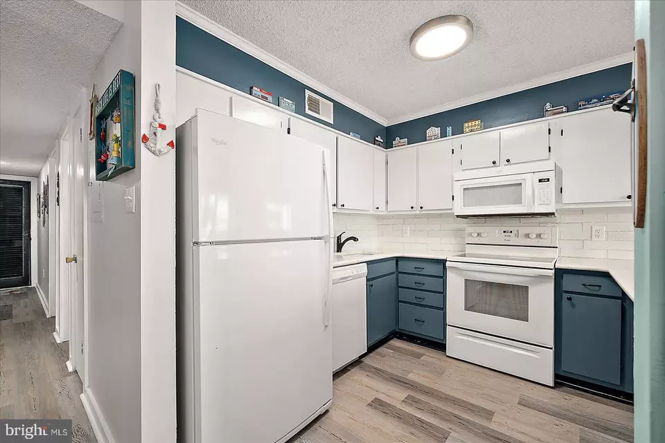 Kitchen - 119 Old Landing Rd #205A, Ocean City, MD 21842 photo 2 of 5