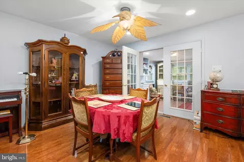 Dining - 9 Sailors Way, Berlin, MD 21811 photo 1 of 1