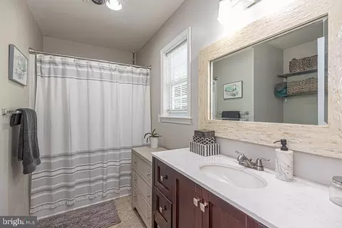 Bath - 73 Birdnest Dr, Ocean Pines, MD 21811 photo 6 of 10