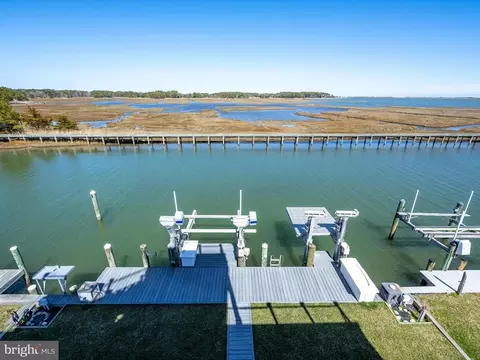 View/Area - 12355 Snug Harbor Rd, Berlin, MD 21811 photo 6 of 11