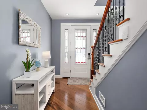 Entry Way - 12355 Snug Harbor Rd, Berlin, MD 21811 photo 7 of 11