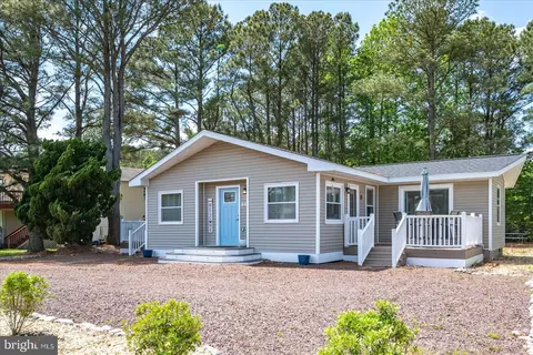 640 Ocean Pkwy, Ocean Pines, MD 21811