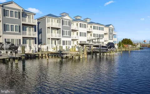 13000 Marina View Ln #25, Ocean City, MD 21842