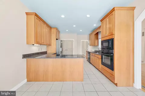 Kitchen - 11411 Terrapin Point Rd, Berlin, MD 21811 photo 6 of 7