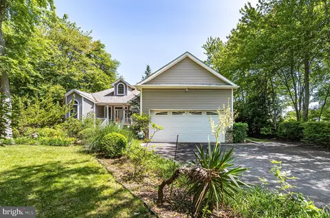 11411 Terrapin Point Rd, Berlin, MD 21811