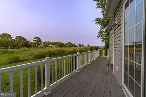 Exterior - 11411 Terrapin Point Rd, Berlin, MD 21811 photo 6 of 14