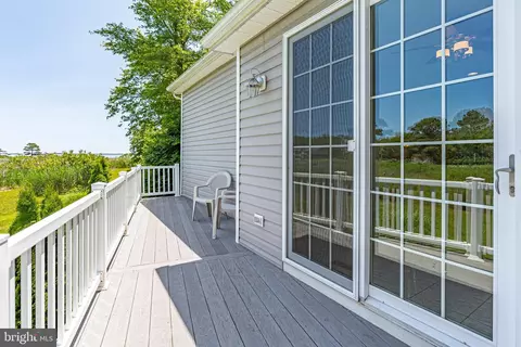 Exterior - 11411 Terrapin Point Rd, Berlin, MD 21811 photo 4 of 14