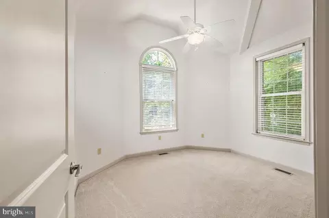 Bedroom - 11411 Terrapin Point Rd, Berlin, MD 21811 photo 6 of 11
