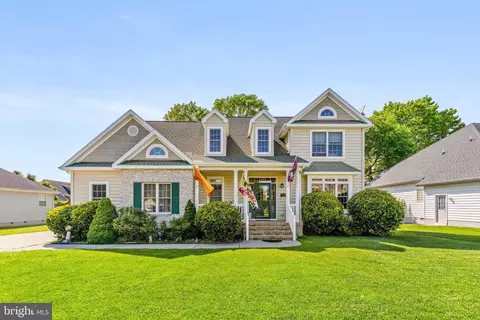 201 Henrys Mill Dr, Berlin, MD 21811