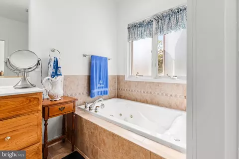 201 Henrys Mill Dr, Berlin, MD 21811 photo 23