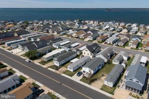 501 Sandyhill Dr, Ocean City, MD 21842