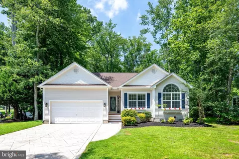 30 Hingham Ln, Berlin, MD 21811