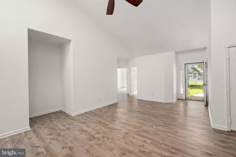 30 Hingham Ln, Berlin, MD 21811 photo 6